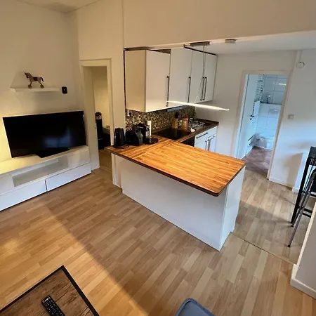 Gemuetliche Monteurswohnung In アパート *