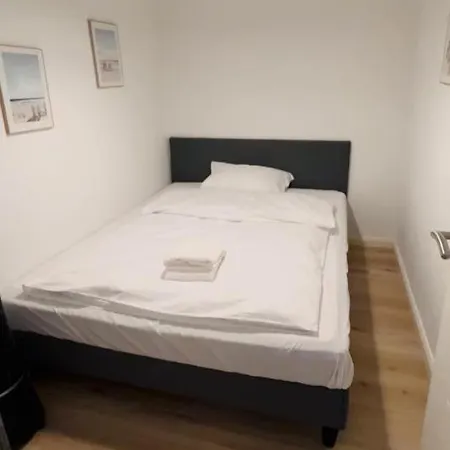 Gemuetliche Monteurswohnung In アパート *