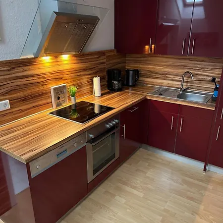 Gemuetliche Monteurswohnung In * レーア